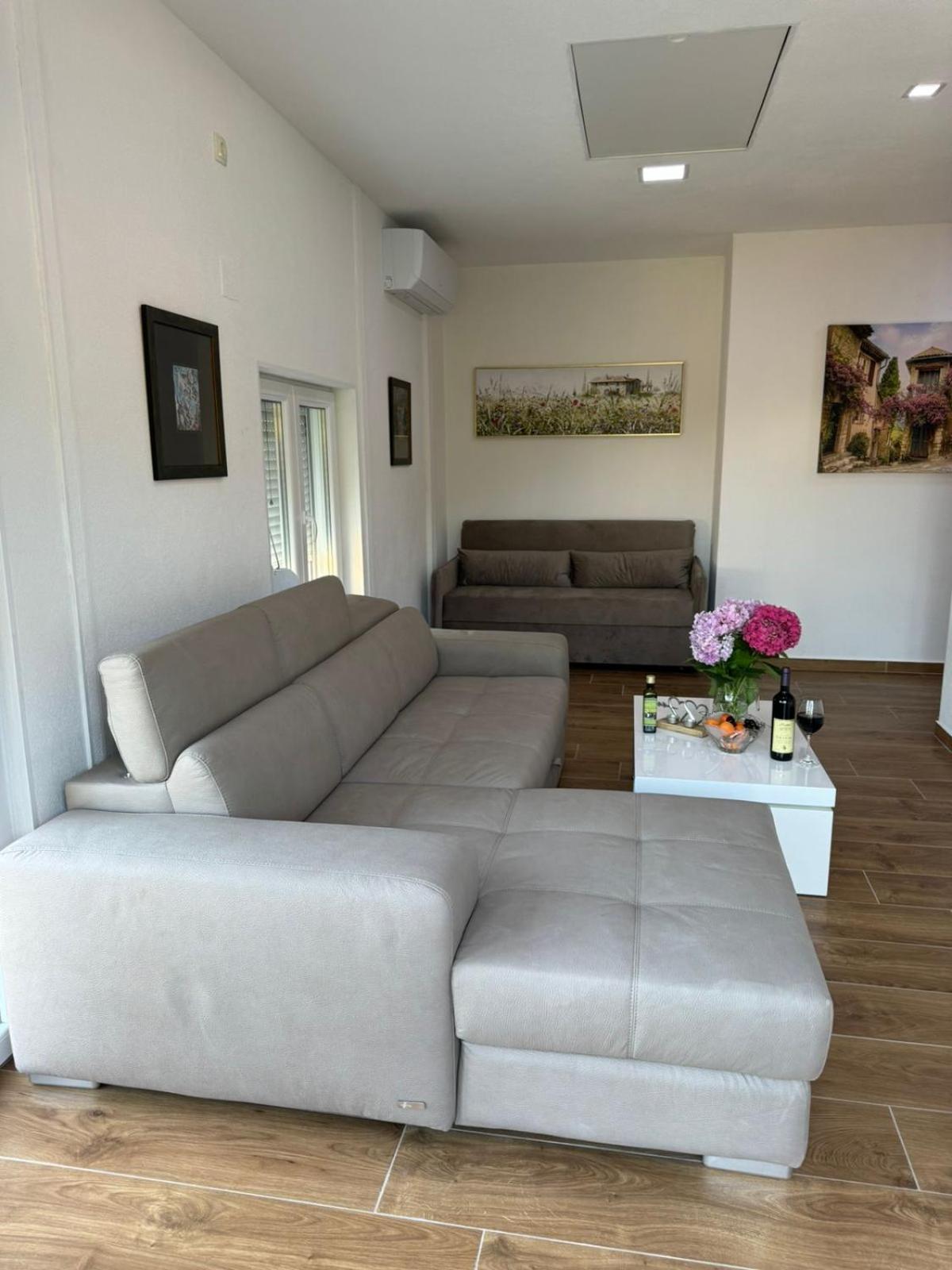Villagio Вирпазар Екстериор снимка