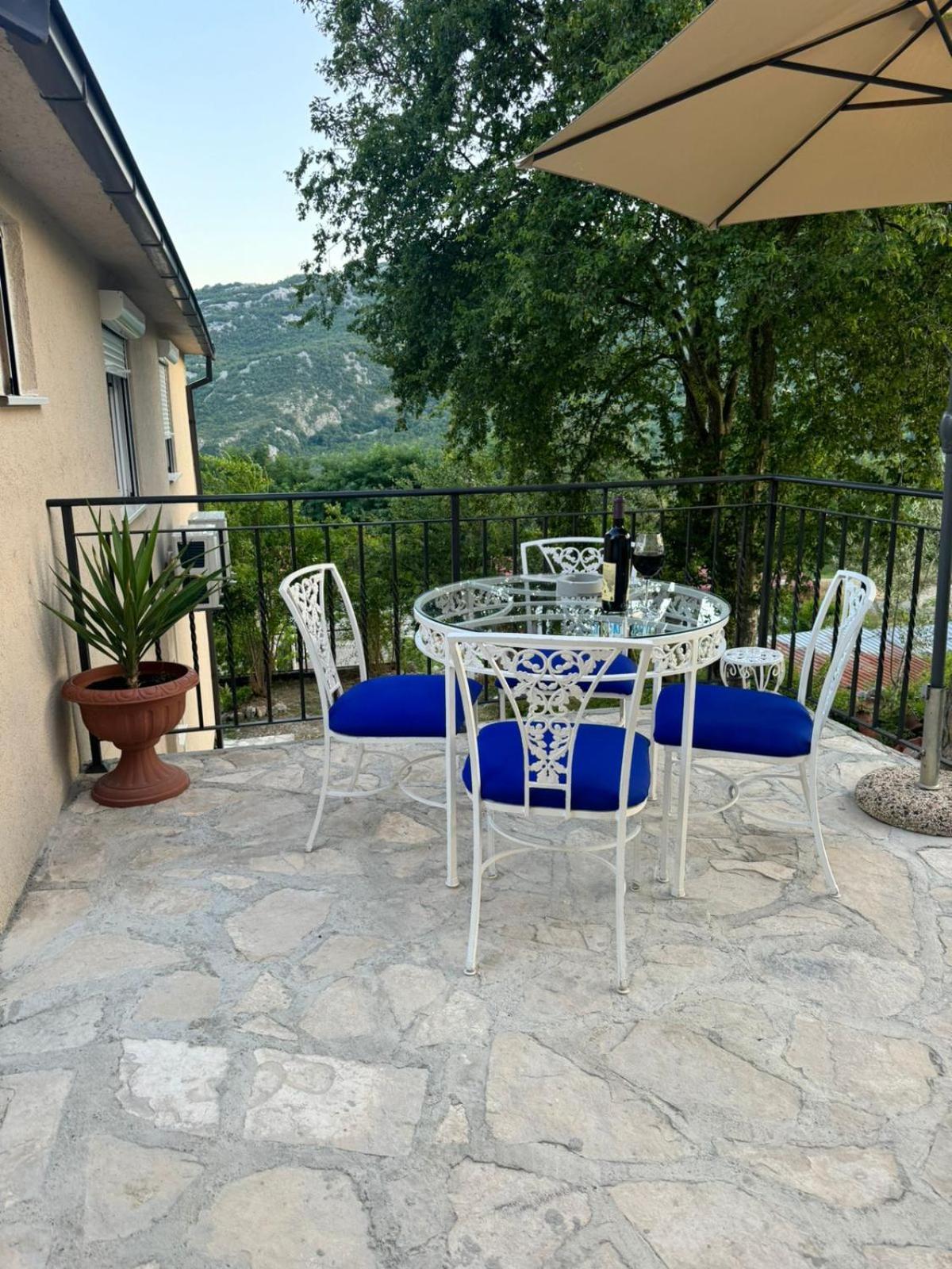 Villagio Вирпазар Екстериор снимка